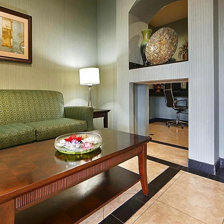 Executive Inn & Suites Marlin Εξωτερικό φωτογραφία