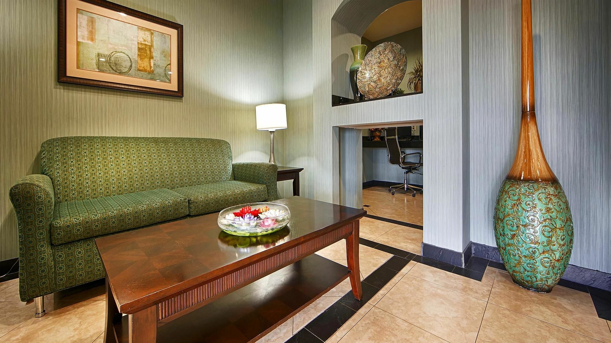 Executive Inn & Suites Marlin Εξωτερικό φωτογραφία